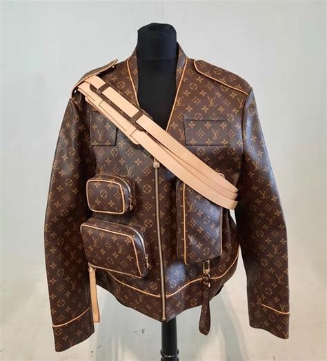 louis vuitton leren jas|louis vuitton winter jacket.